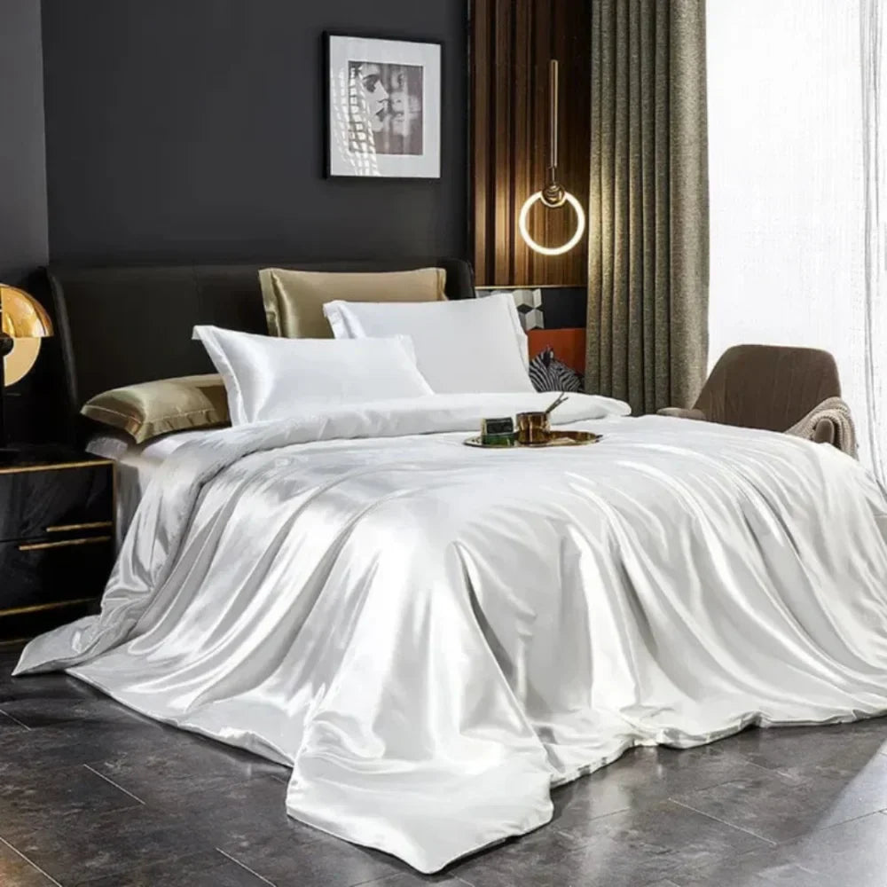 Luxury Silk Bedding Set – 4 Pieces