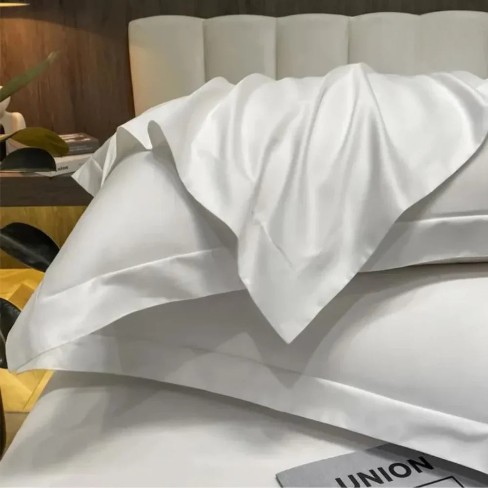 Luxury Silk Bedding Set – 4 Pieces
