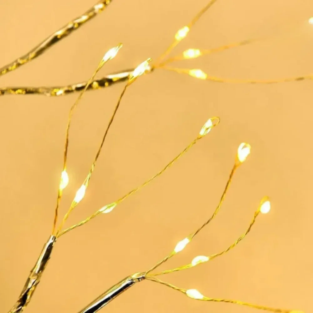 Shining Tree Desk Lamp